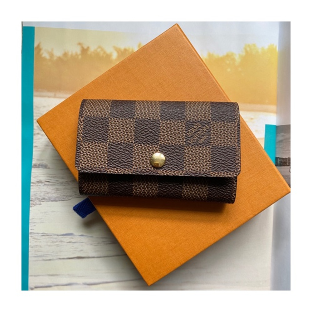 ❗️SOLD❗️🔹Louis Vuitton Key Holder🔹